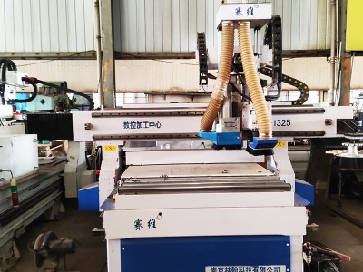9成新赛维S5丝杆加工中心门板造型机1325数控开料机图3